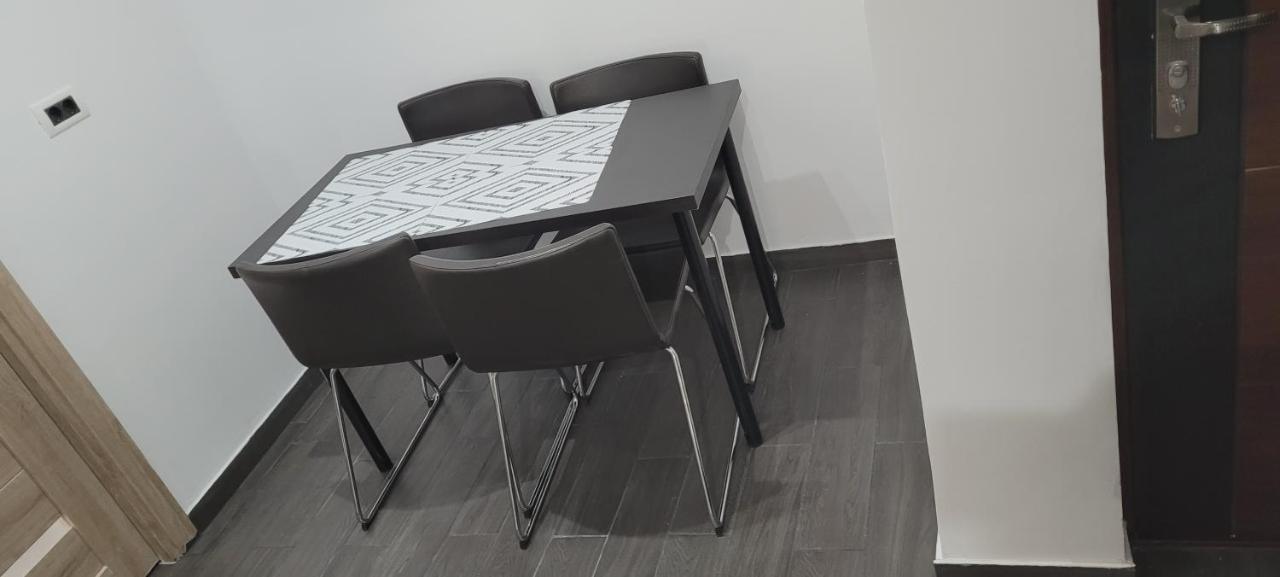 Andi 2-Apartament Herkulesfürdő Kültér fotó